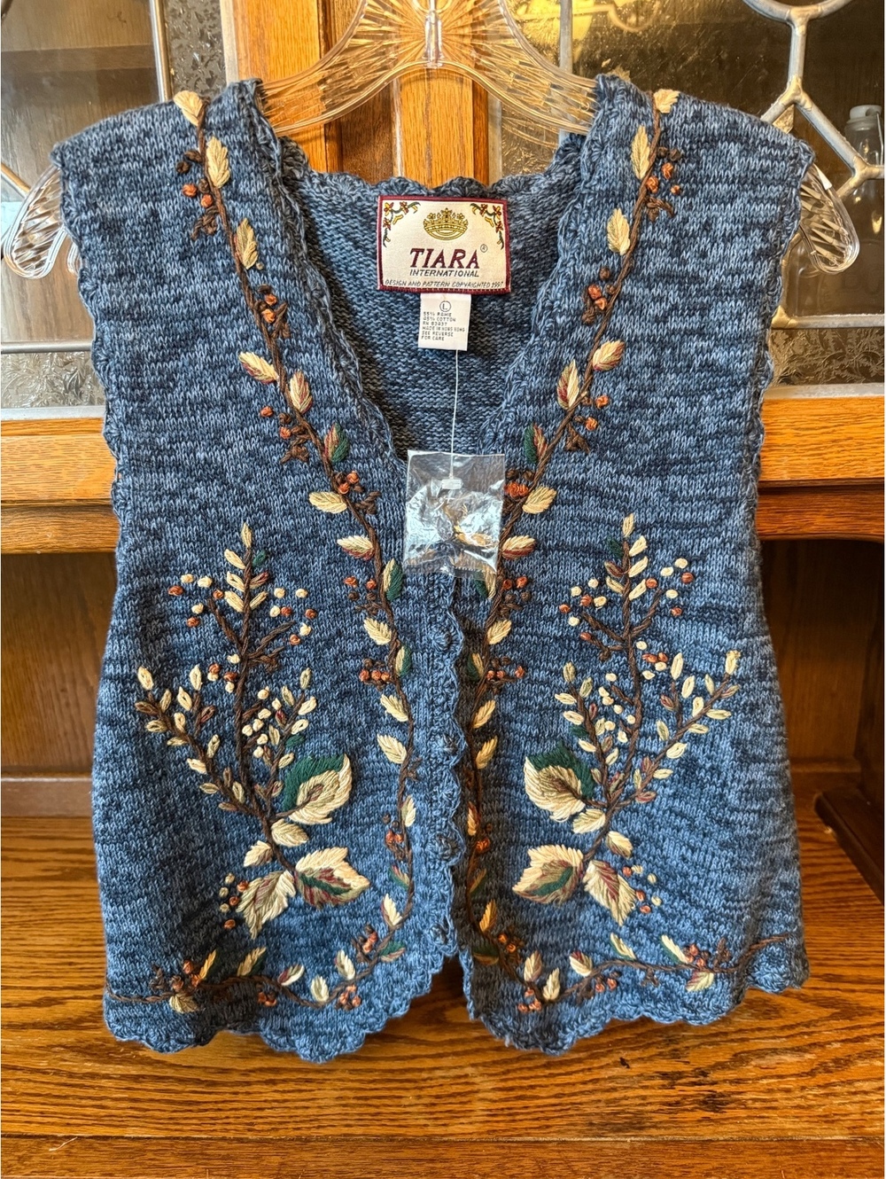 Vintage 90s Tiara International Embroidered Sweater Vest Fall Leaves Blue L